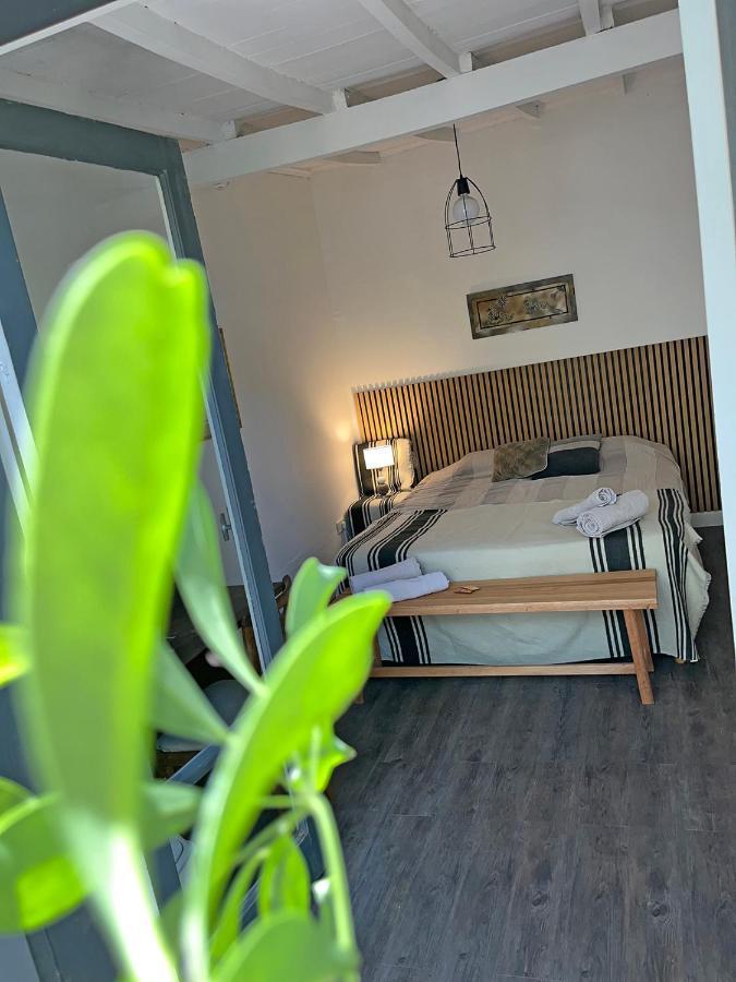 Hospedagem domiciliar Con Piscina Y Parque *
